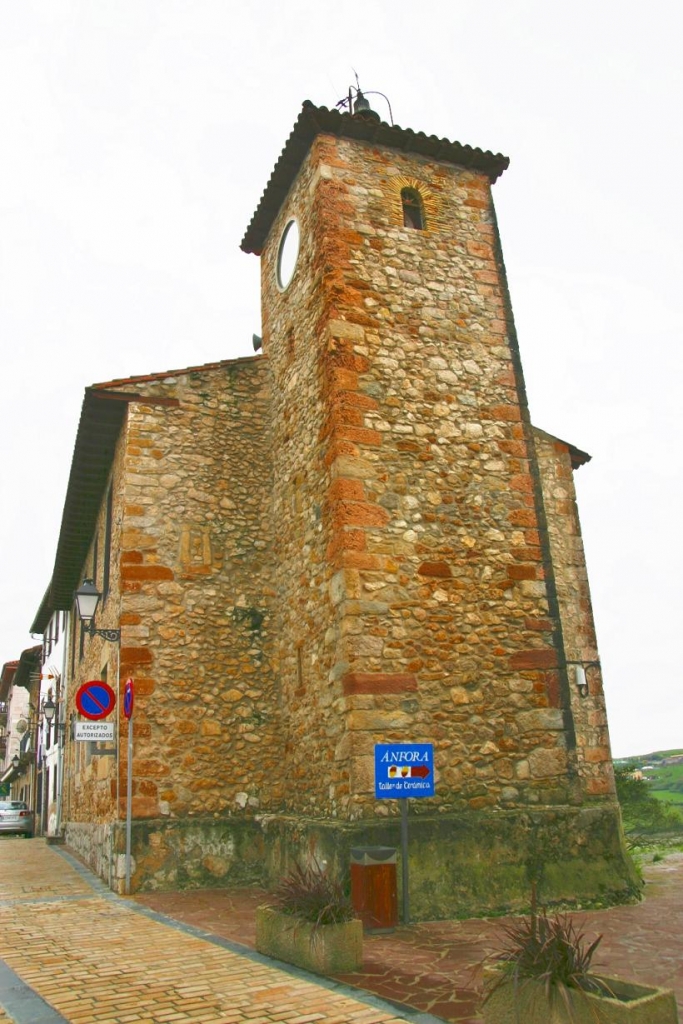 Foto de San Vicente de la Barquera (Cantabria), España