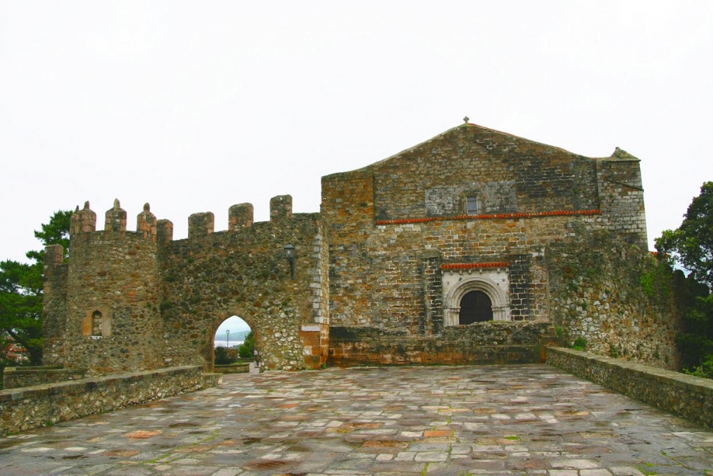 Foto de San Vicente de la Barquera (Cantabria), España