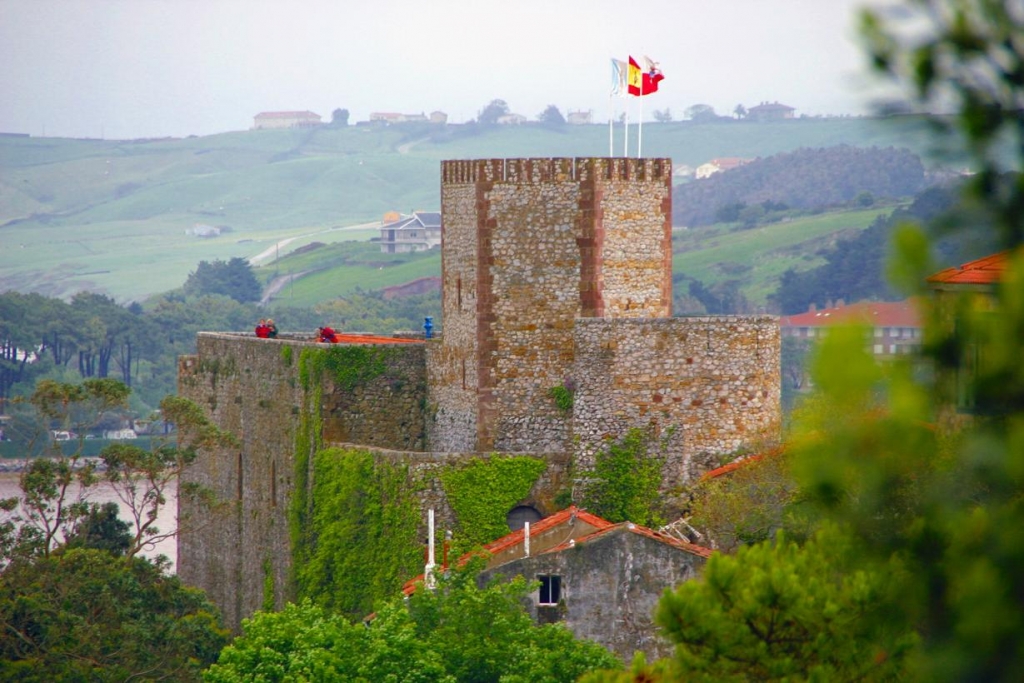 Foto de San Vicente de la Barquera (Cantabria), España