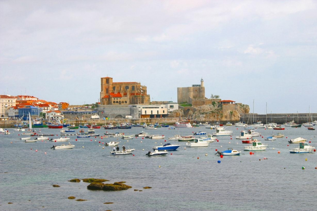 Foto de Castro Urdiales (Cantabria), España