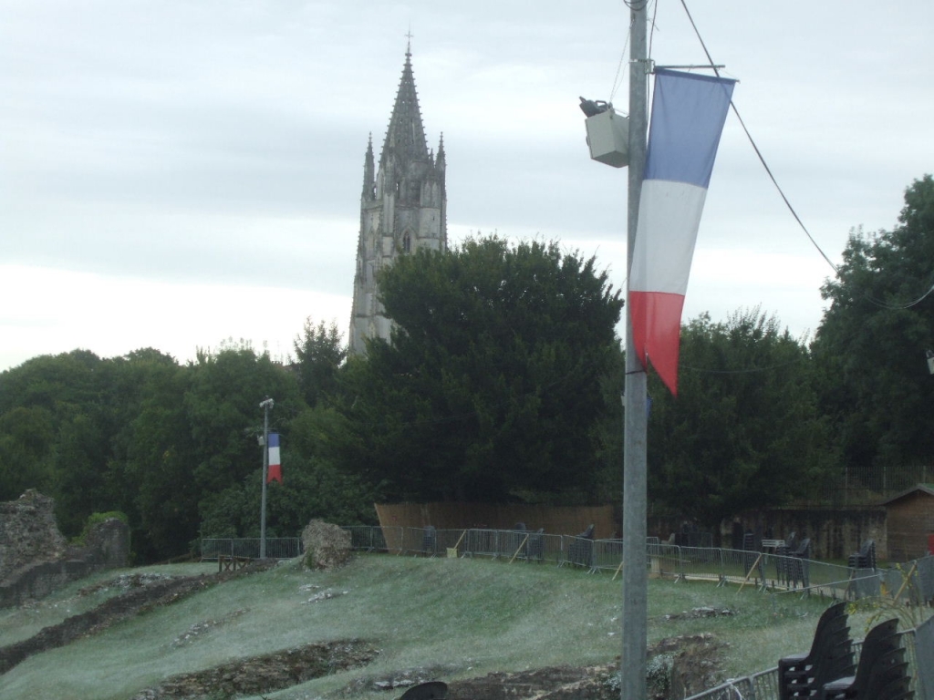 Foto de Saintes, Francia