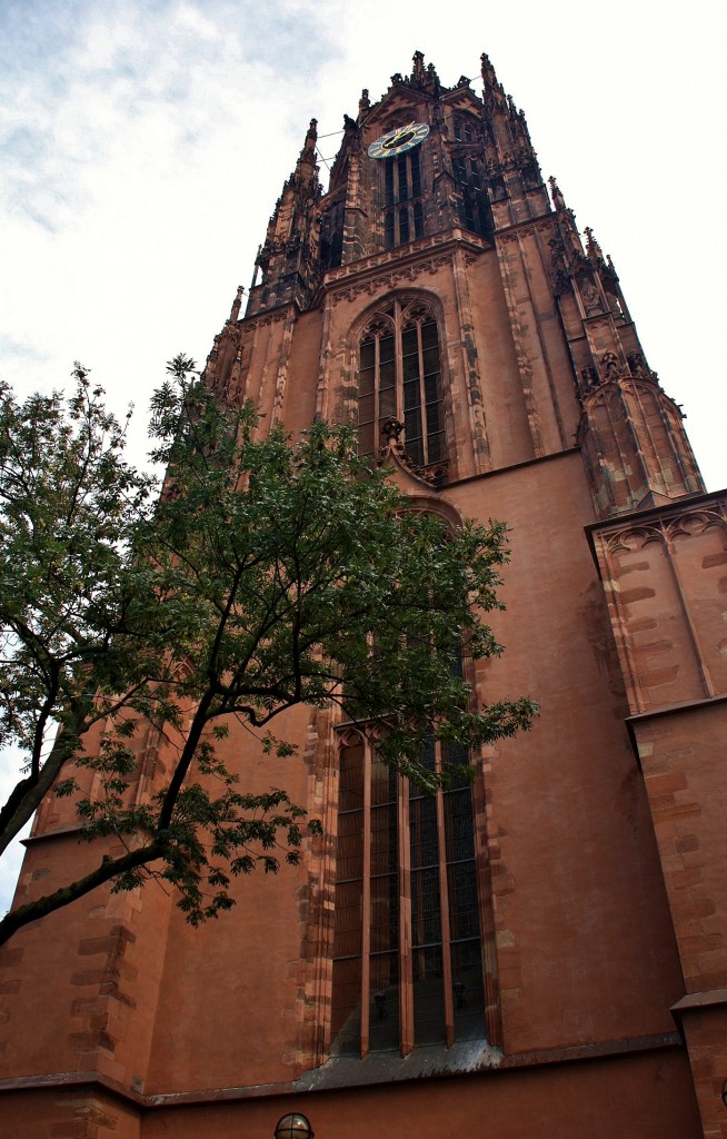 Foto: Campanario de la catedral - Frankfurt am Main (Hesse), Alemania