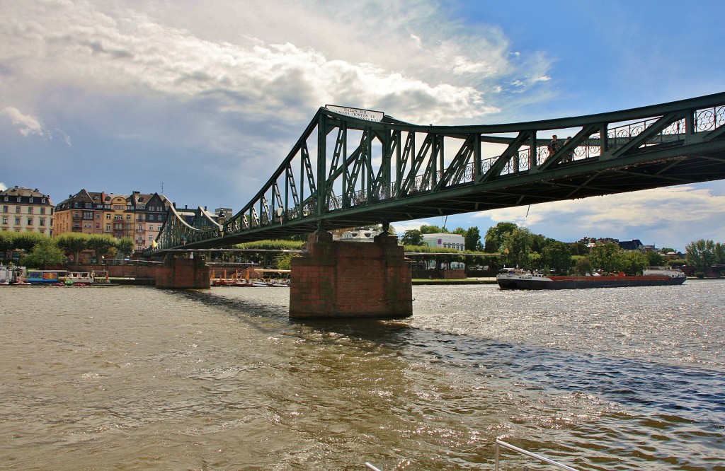 Foto: Puente de Hierro - Frankfurt am Main (Hesse), Alemania