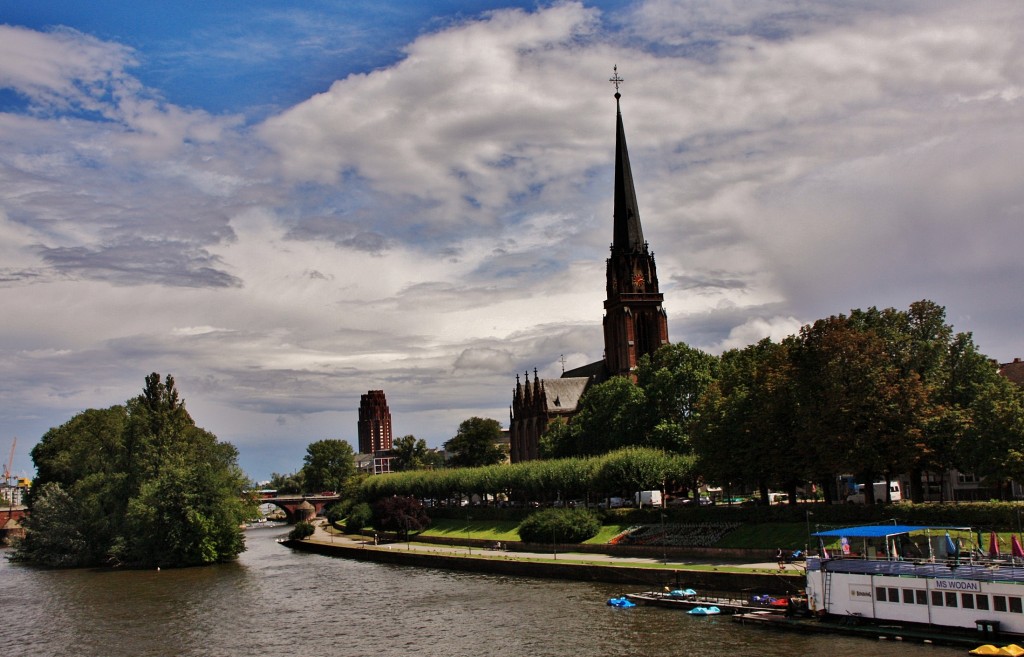 Foto: Vistas desde el puente de Hierro - Frankfurt am Main (Hesse), Alemania