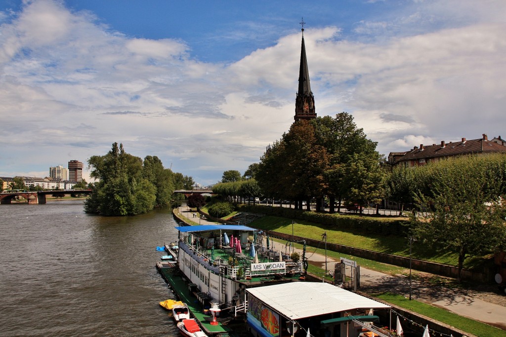 Foto: Vistas desde el puente de Hierro - Frankfurt am Main (Hesse), Alemania