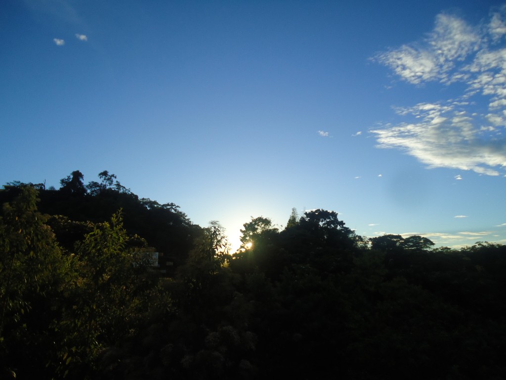 Foto: Un amanecer - Shell (Pastaza), Ecuador