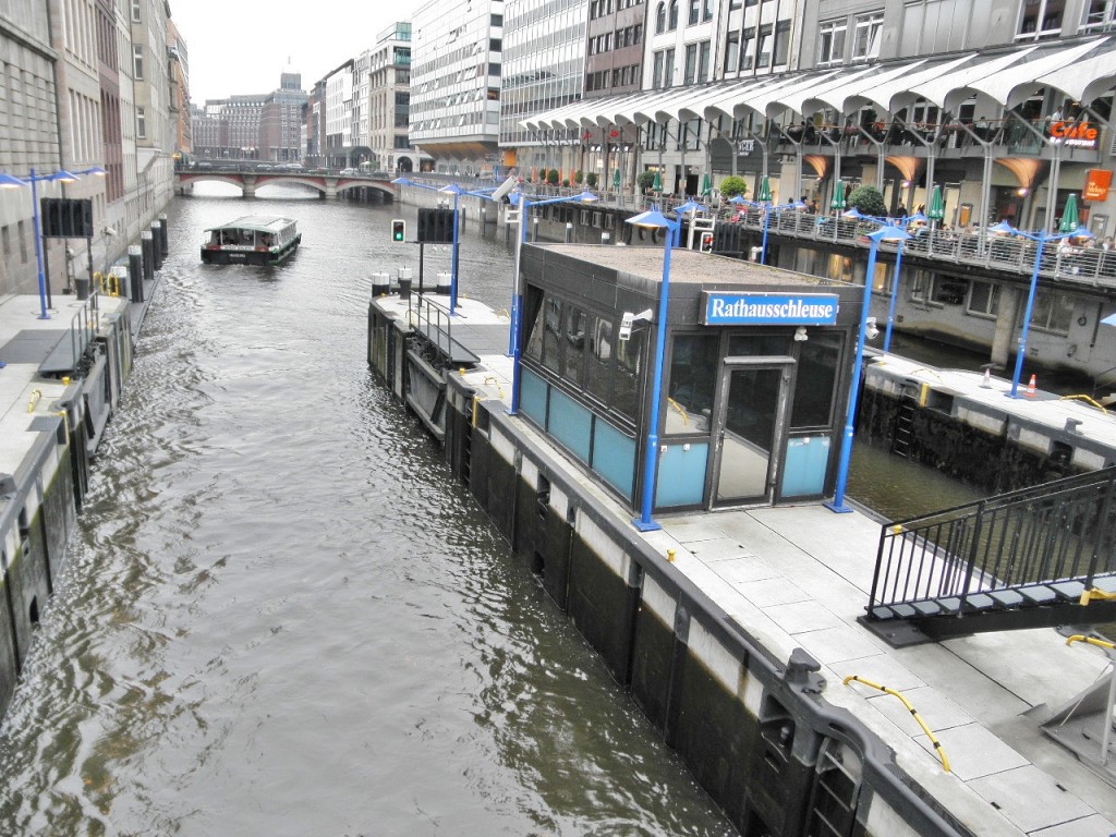 Foto: Canal - Hamburg (Hamburg City), Alemania
