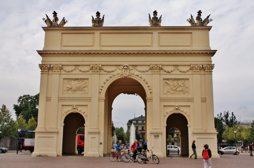 Foto: Puerta de Brandemburg - Potsdam (Brandenburg), Alemania