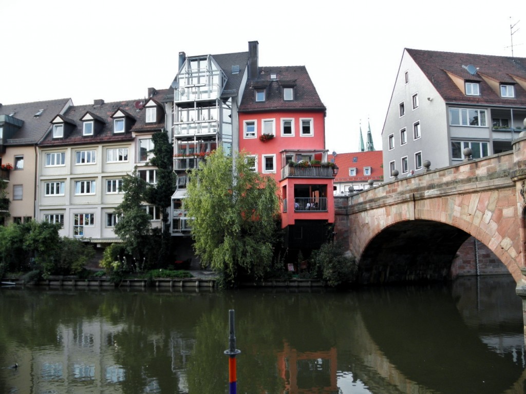 Foto: Puente soble el Pegnitz - Nuremberg (Nürnberg) (Bavaria), Alemania