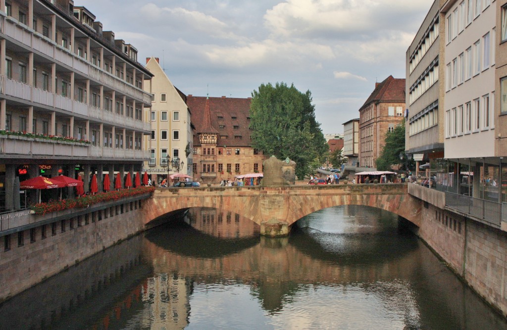 Foto: Puente soble el Pegnitz - Nuremberg (Nürnberg) (Bavaria), Alemania