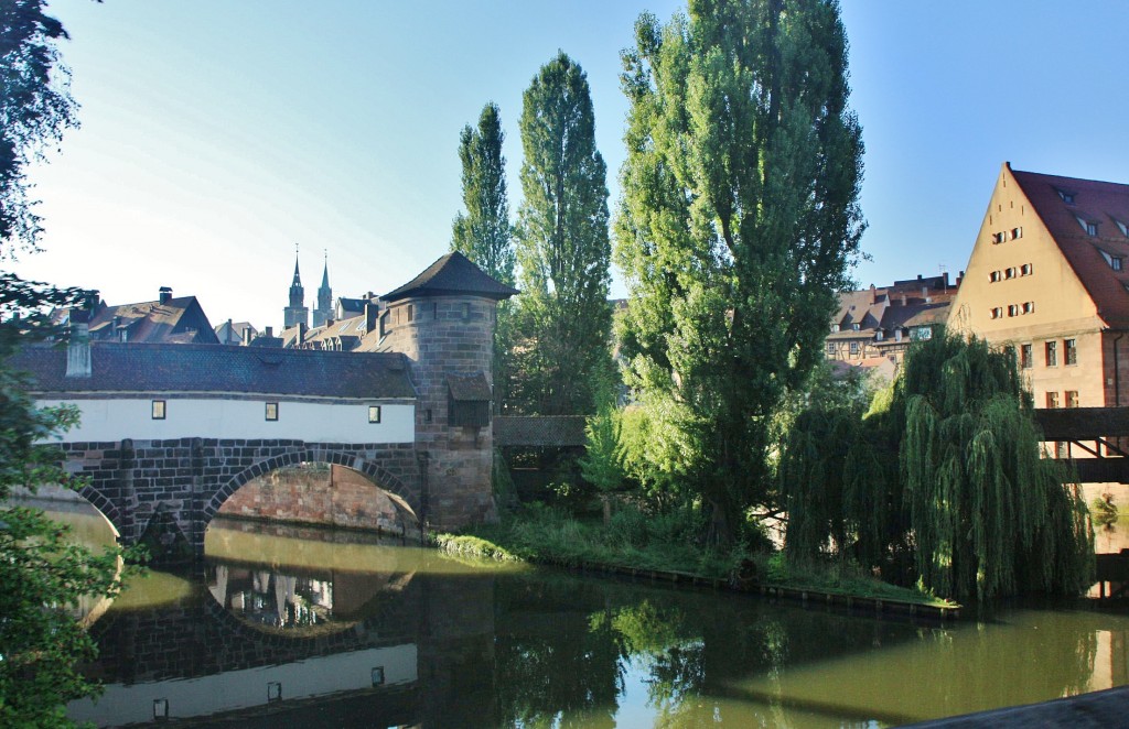 Foto: Puente soble el Pegnitz - Nuremberg (Nürnberg) (Bavaria), Alemania