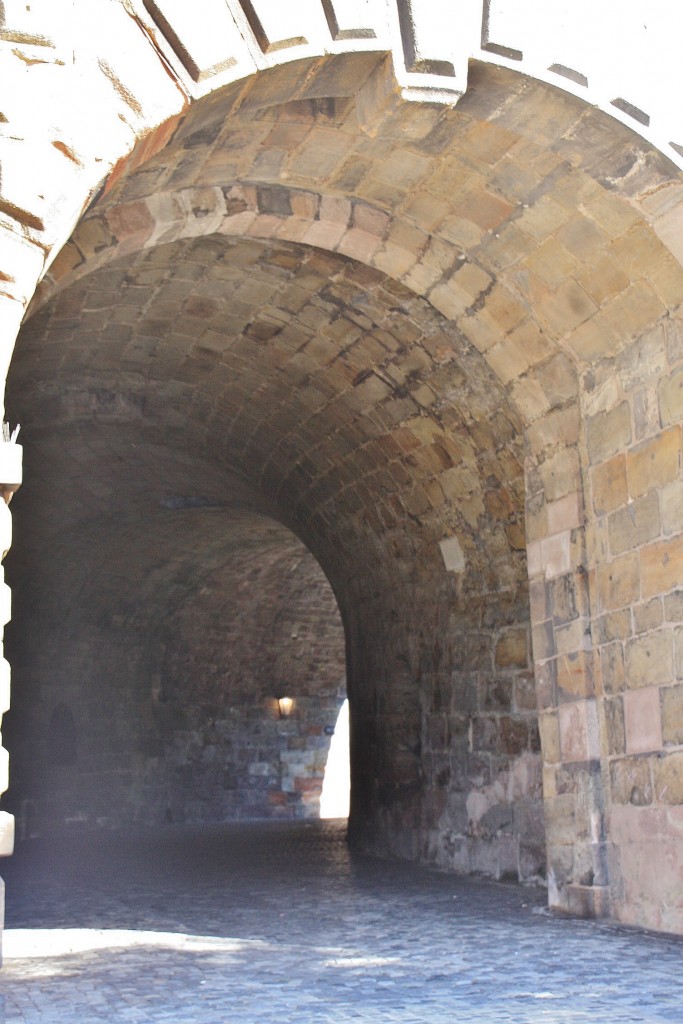 Foto: Puerta en la muralla - Nuremberg (Nürnberg) (Bavaria), Alemania