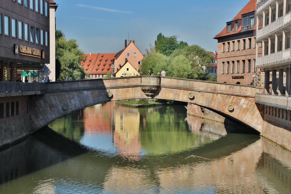 Foto: Puente sobre el Pegnitz - Nuremberg (Nürnberg) (Bavaria), Alemania