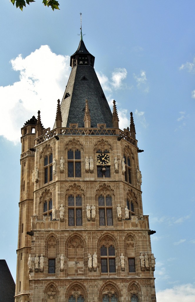 Foto: Rathausturm - Köln (Colonia) (North Rhine-Westphalia), Alemania