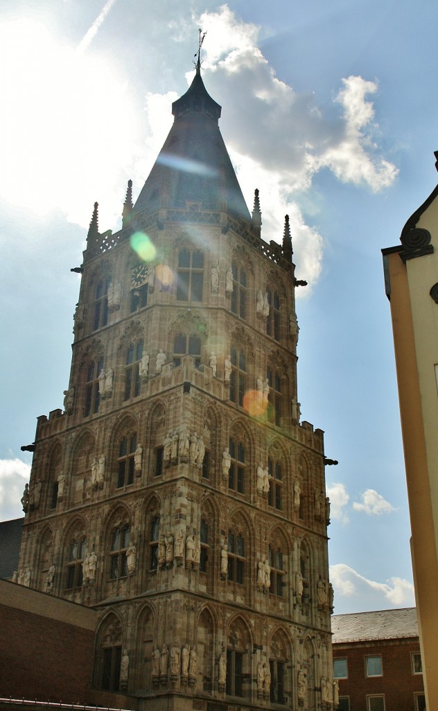 Foto: Rathausturm - Köln (Colonia) (North Rhine-Westphalia), Alemania