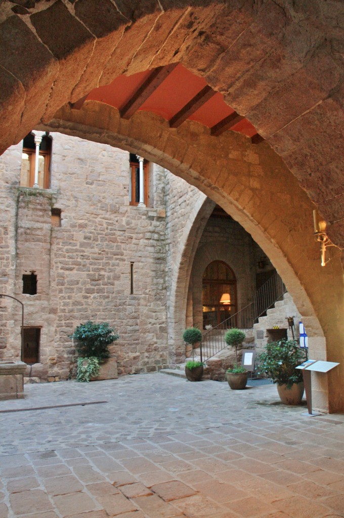 Foto: Patio ducal del castillo - Cardona (Barcelona), España