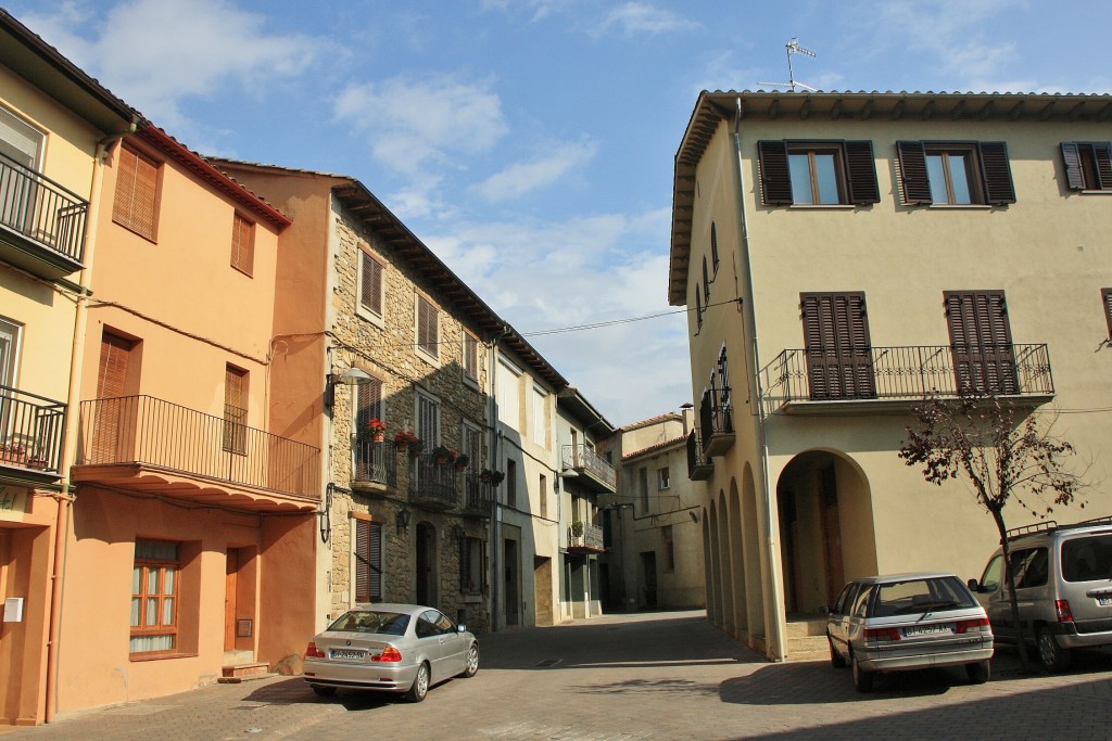 Foto: Vista del pueblo - Montagut (Girona), España