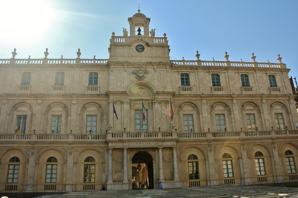 Foto: Plaza de la Universidad - Catania (Sicily), Italia