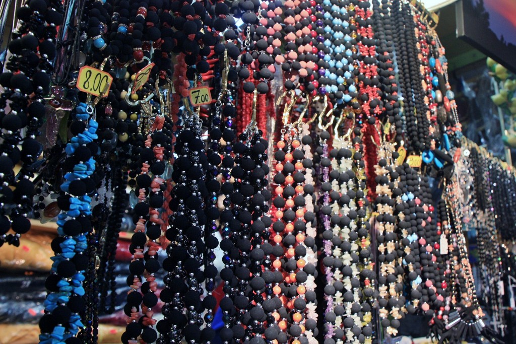 Foto: Interior de una tienda - Nicolosi (Sicily), Italia