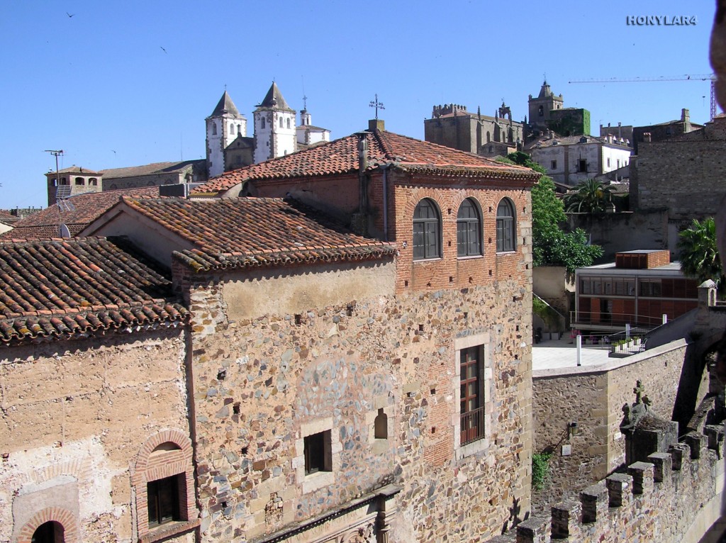 Foto: * PALACIO EPISCOPAL DEL SIGLO XIII - Caceres (Cáceres), España