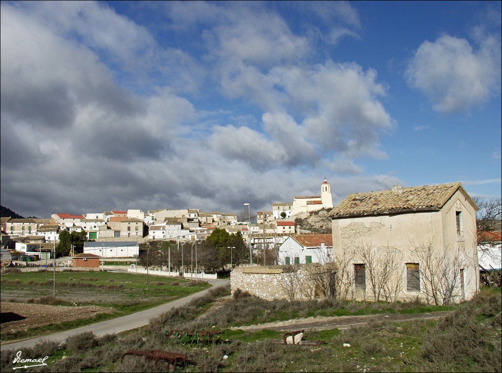 Foto: 60118-39 VALMADRID CAS 50 KM-99 - Zaragoza (Aragón), España