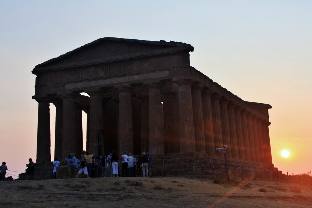 Foto: Valle de los Templos (Templo de la Concordia) - Agrigento (Sicily), Italia