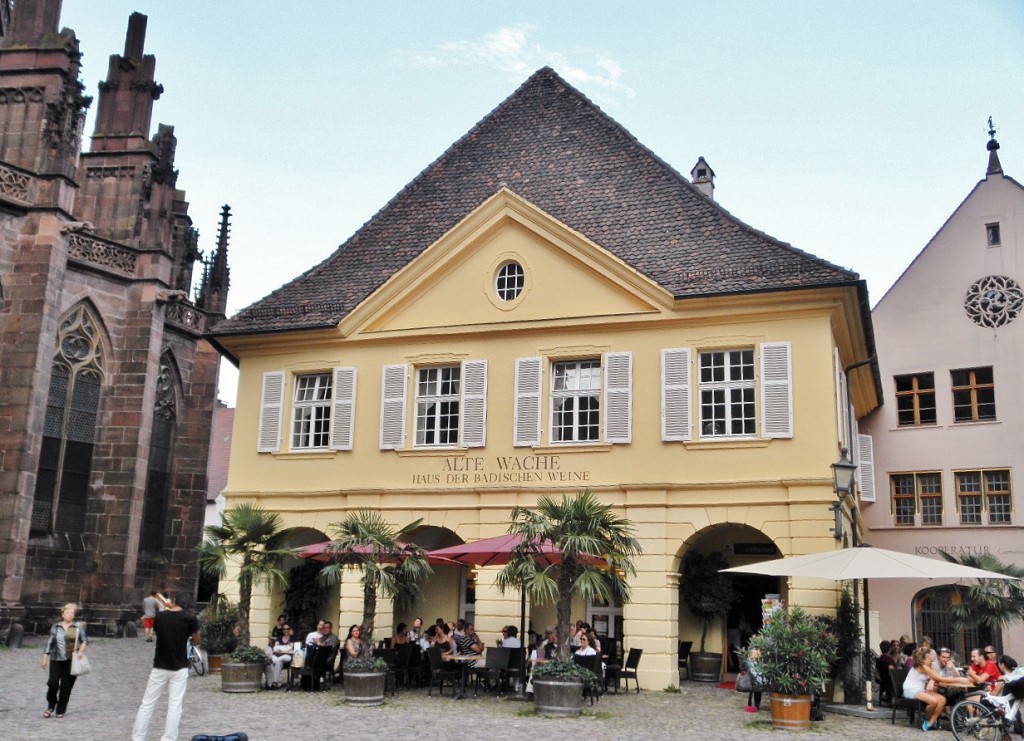 Foto: Plaza de la Catedral - Freiburg im Breisgau (Friburgo) (Baden-Württemberg), Alemania