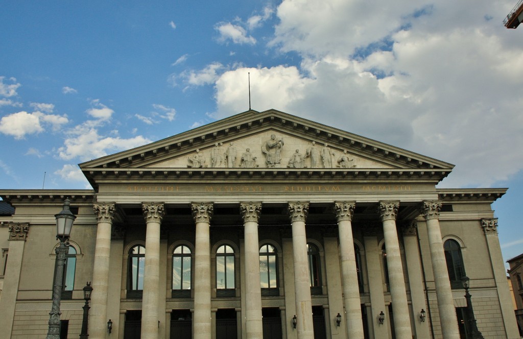 Foto: Teatro Nacinal - Múnich (München) (Bavaria), Alemania