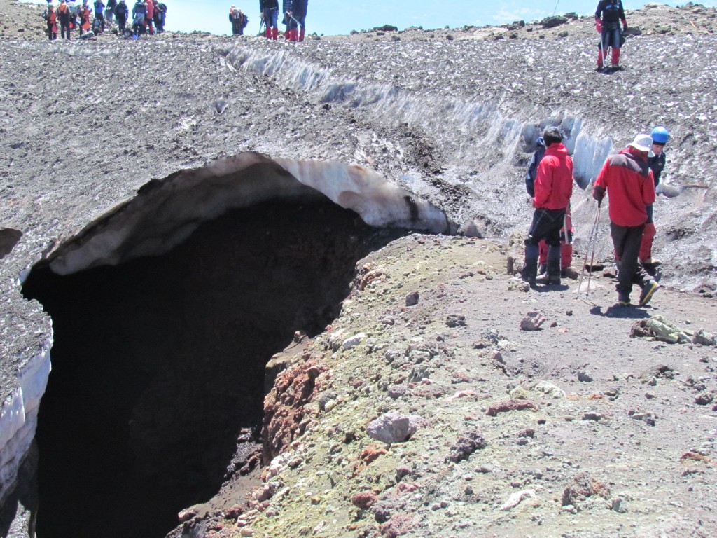 Foto: Ascenso al volcán Villarrica - Pucón (Araucanía), Chile