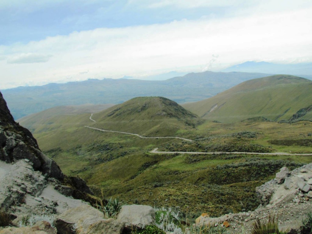 Foto: Camino al Cayambe - Cayambe (Pichincha), Ecuador