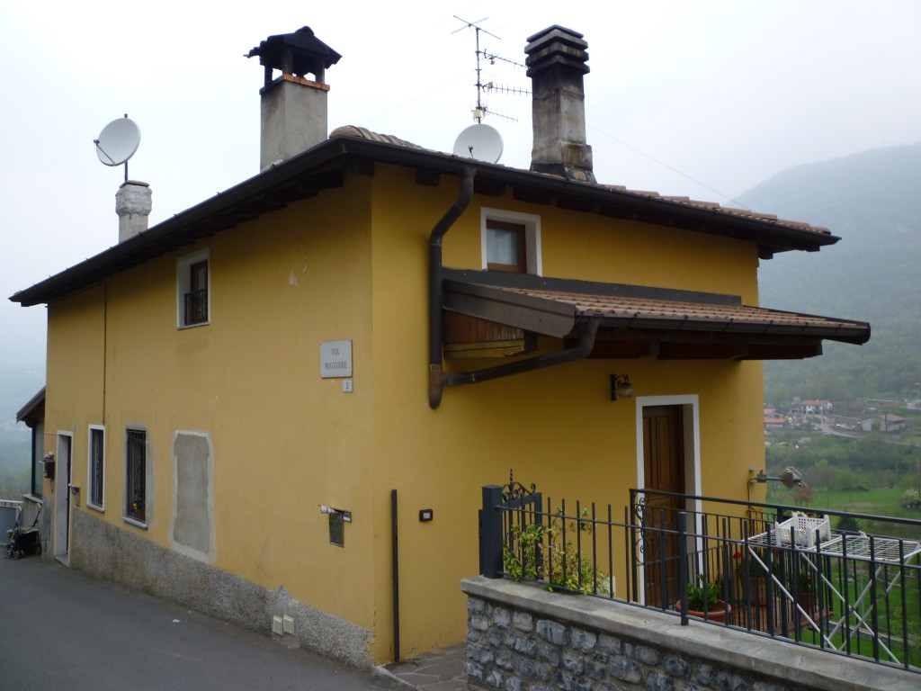 Foto: La Casa Donde Nacio Mi Abuela - Bene Lario (Lombardy), Italia