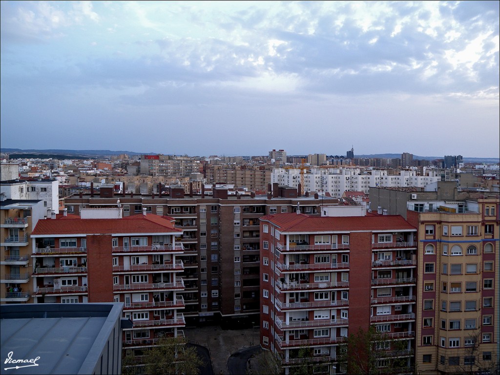 Foto: 110402-24 DESDE MUSEO PABLO SERRANO - Zaragoza (Aragón), España