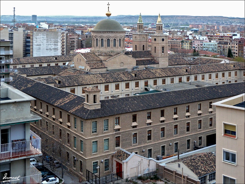 Foto: 110402-26 DESDE MUSEO PABLO SERRANO - Zaragoza (Aragón), España