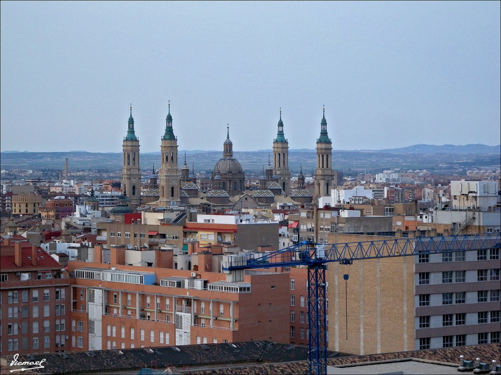 Foto: 110402-28 DESDE MUSEO PABLO SERRANO - Zaragoza (Aragón), España