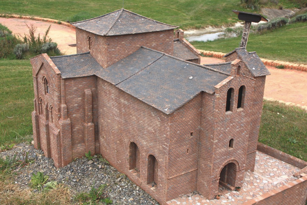 Foto: Monasterio San Pedro de Siresa - Sabiñánigo (Huesca), España