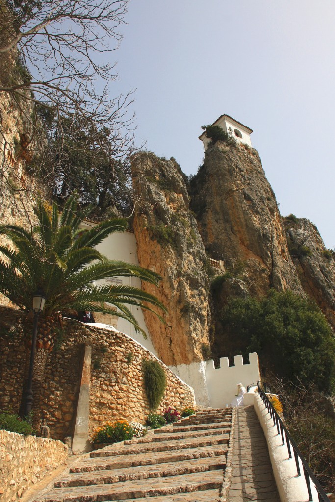 Foto: Entrada al cntro histórico - El Castell de Guadalest (Alicante), España