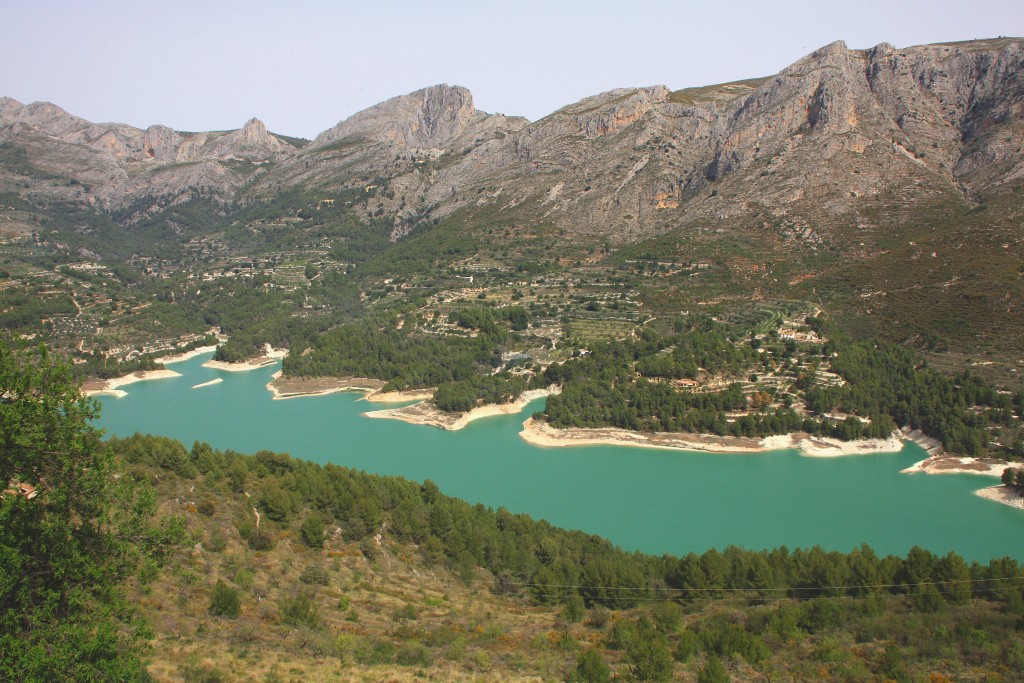 Foto: Vistas desde el pueblo - El Castell de Guadalest (Alicante), España