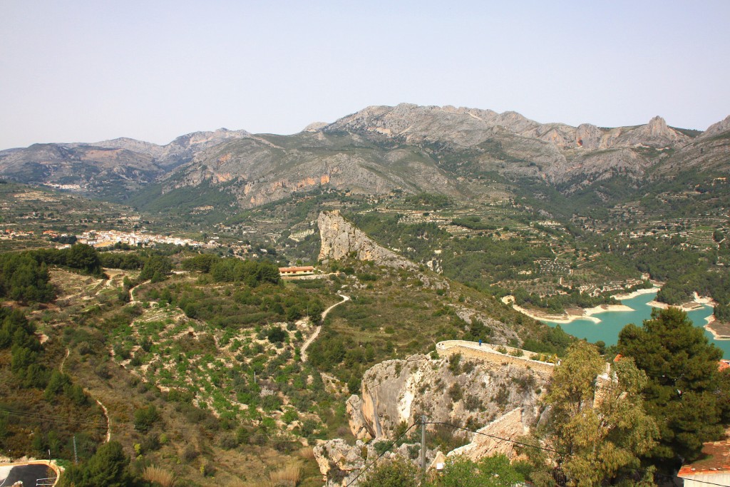 Foto: Vistas desde el castillo - El Castell de Guadalest (Alicante), España