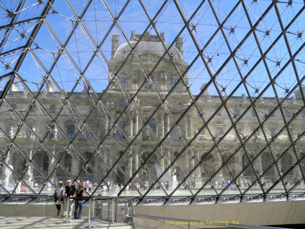 Foto: El Louvre - París, Francia