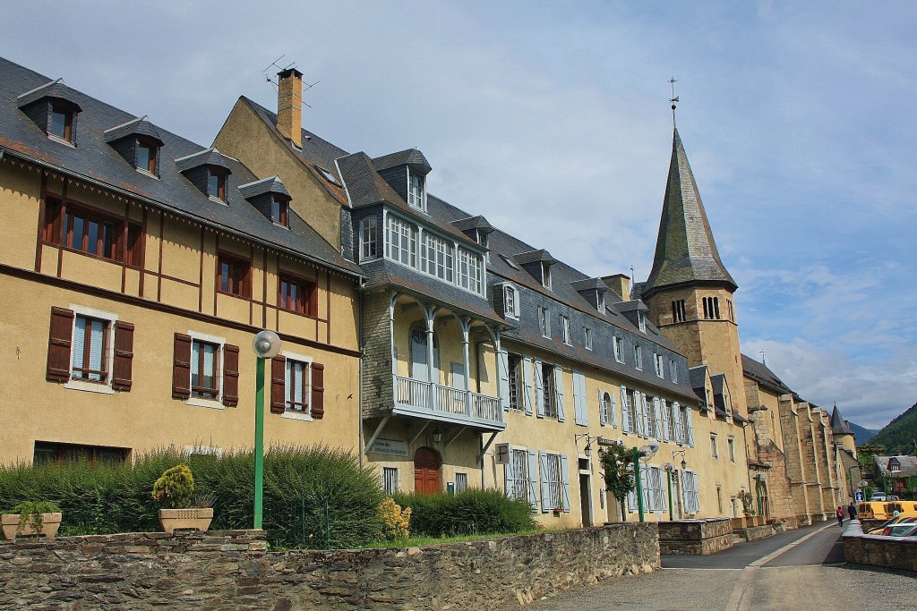 Foto: Vista del pueblo - Arreau (Midi-Pyrénées), Francia