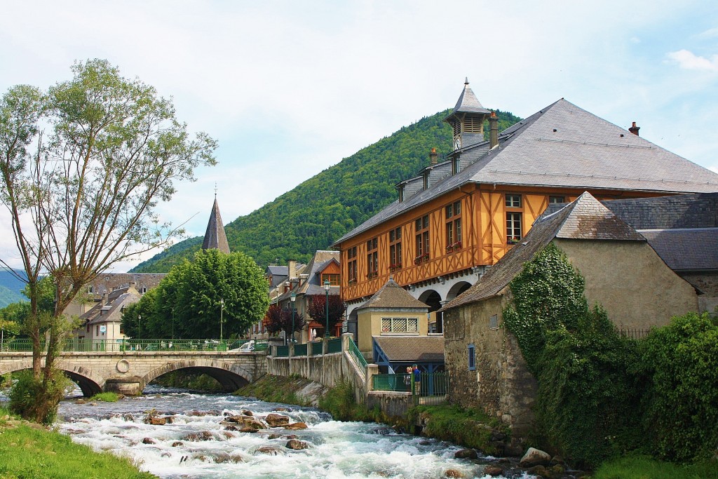 Foto: Vista del pueblo - Arreau (Midi-Pyrénées), Francia