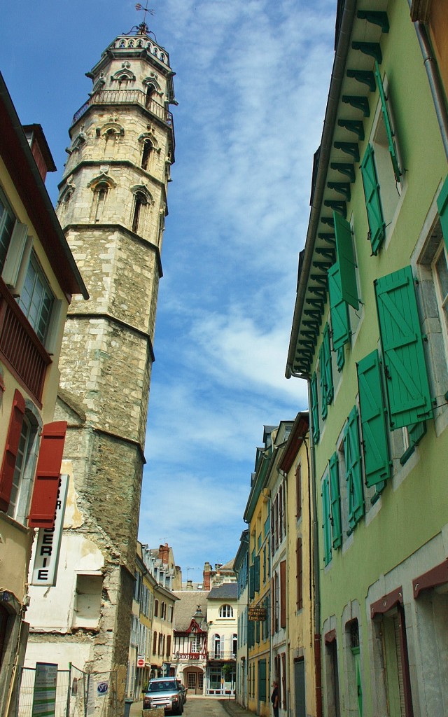 Foto: Centro histórico - Bagnères de Bigorre (Midi-Pyrénées), Francia