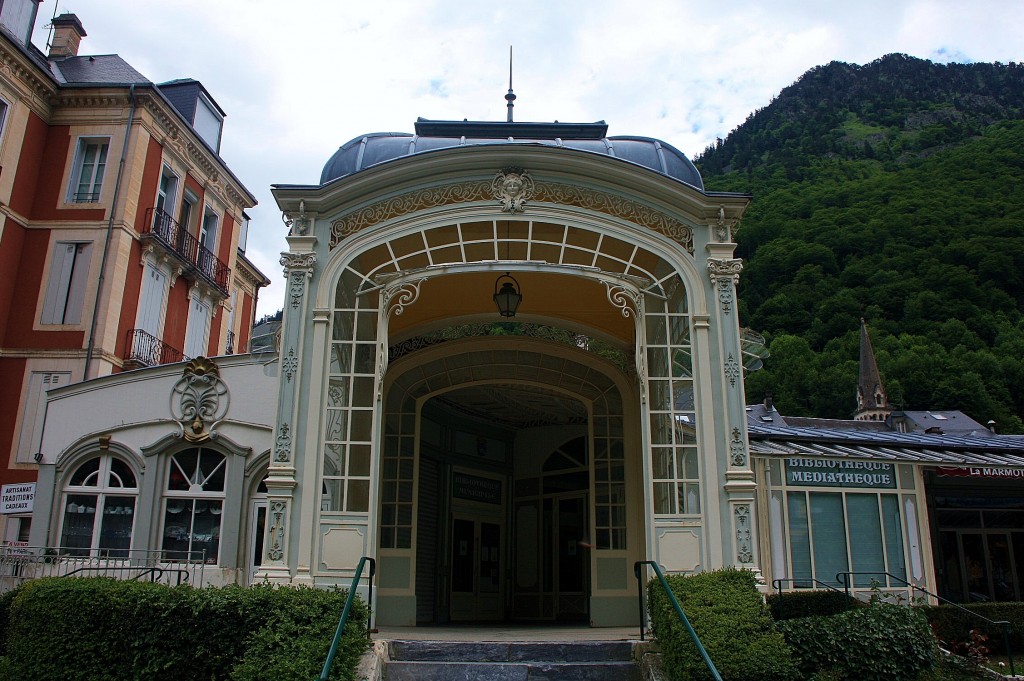 Foto: Galerias de la explanada - Cauterets (Midi-Pyrénées), Francia