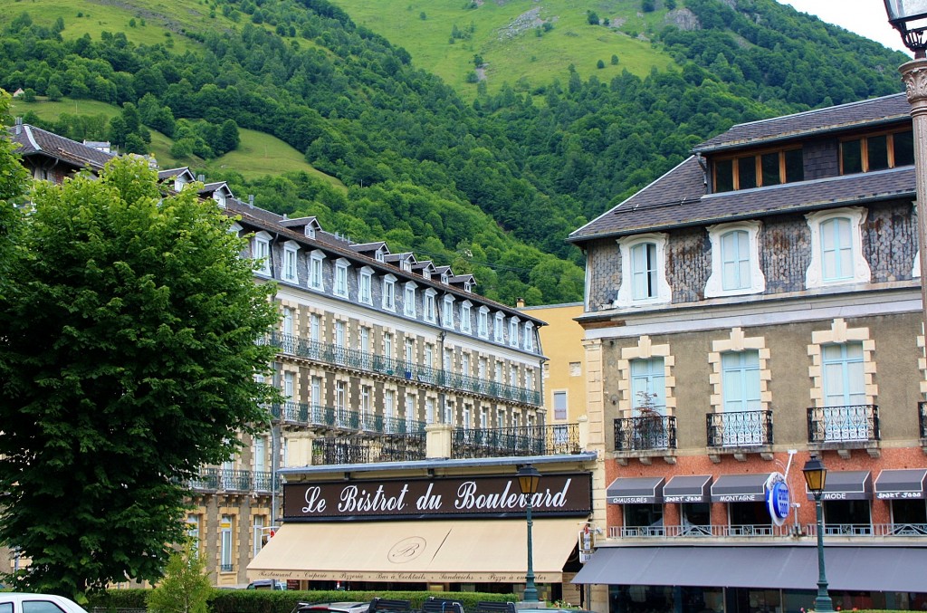 Foto: Vista del pueblo - Cauterets (Midi-Pyrénées), Francia