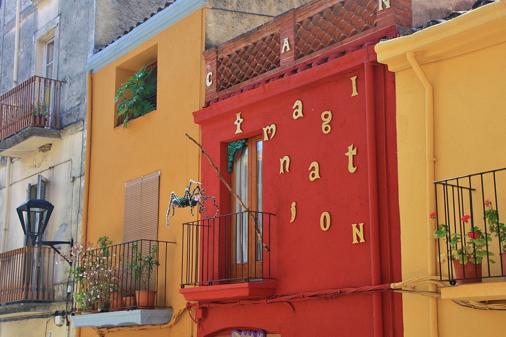 Foto: Calle Raval - Hostalric (Girona), España