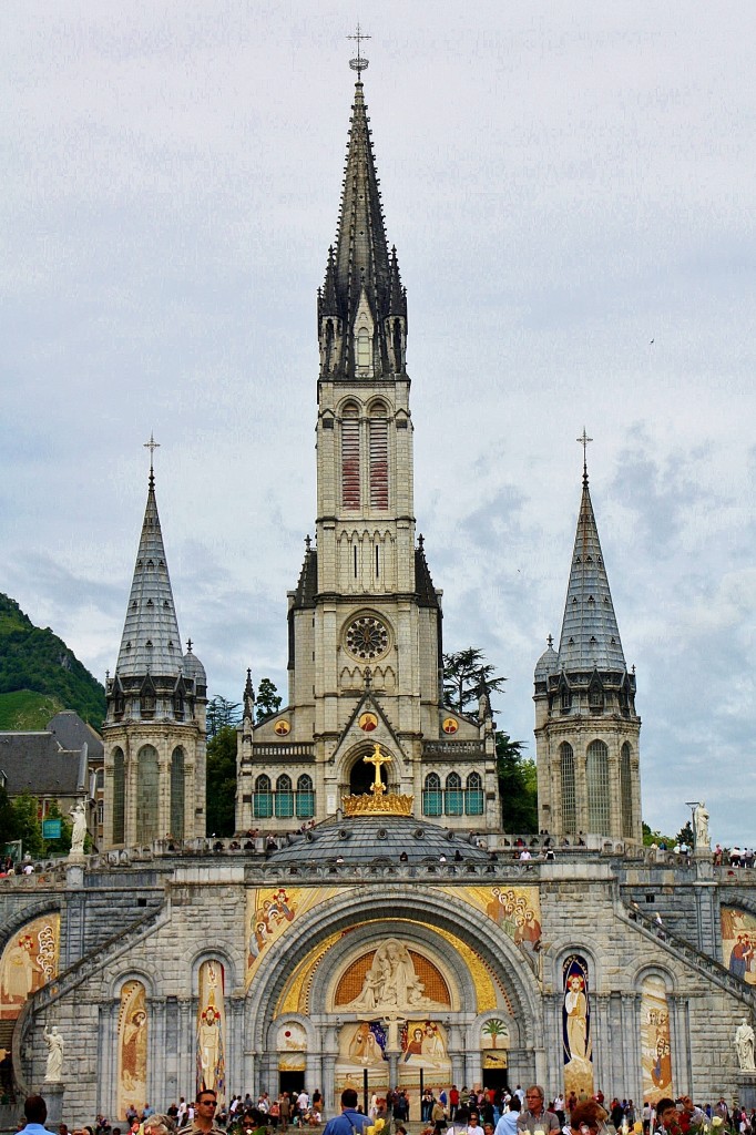 Foto: Santuario - Lourdes (Midi-Pyrénées), Francia