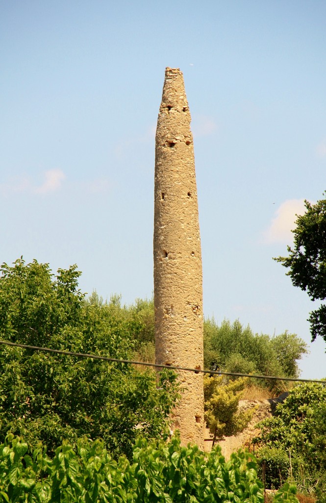 Foto: Aguja o torre de equilibrio - El Catllar (Tarragona), España