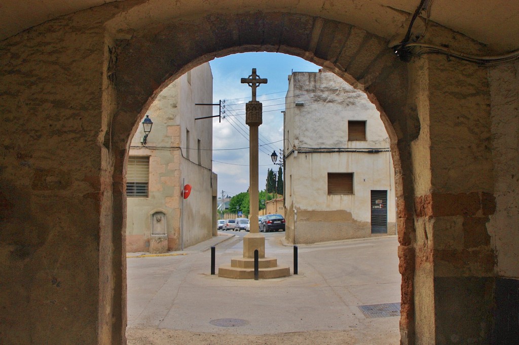 Foto: Puerta de la muralla - Vallmoll (Tarragona), España