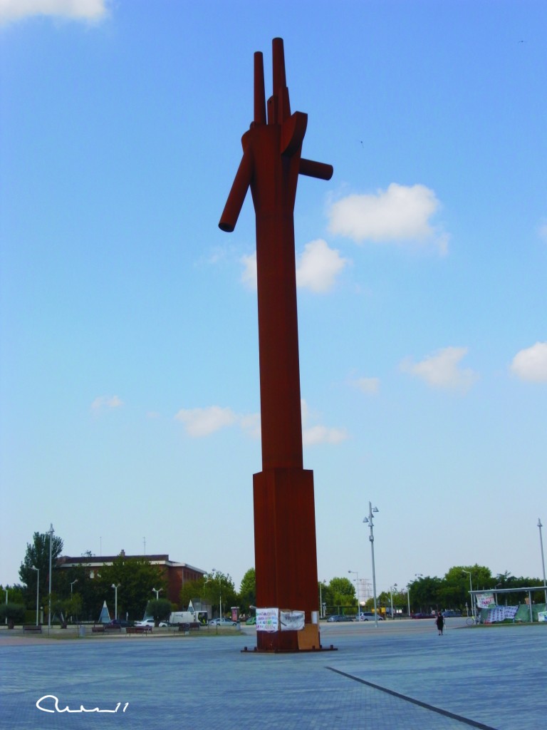 Foto: Escultura - Mistala (València), España