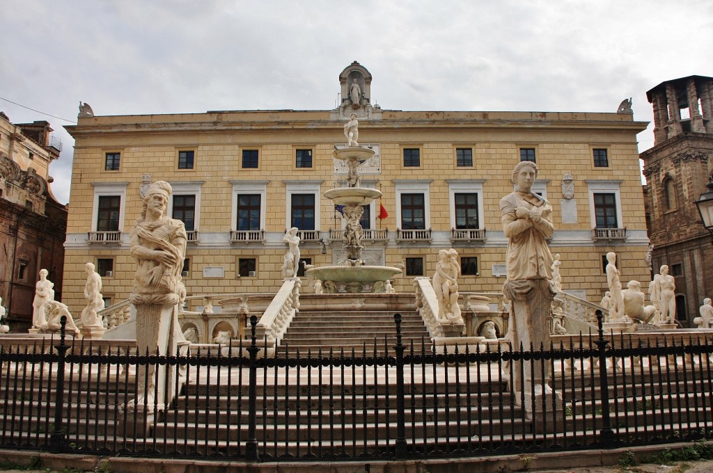 Foto: Plaza Pretoria - Palermo (Sicily), Italia